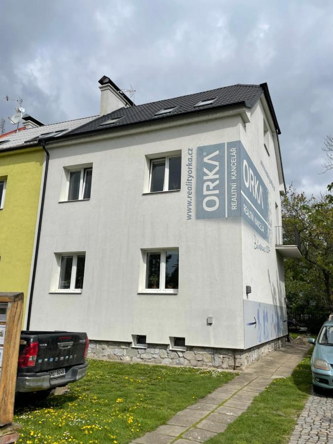 Apartmany Polska 12 Olomouc Buitenkant foto