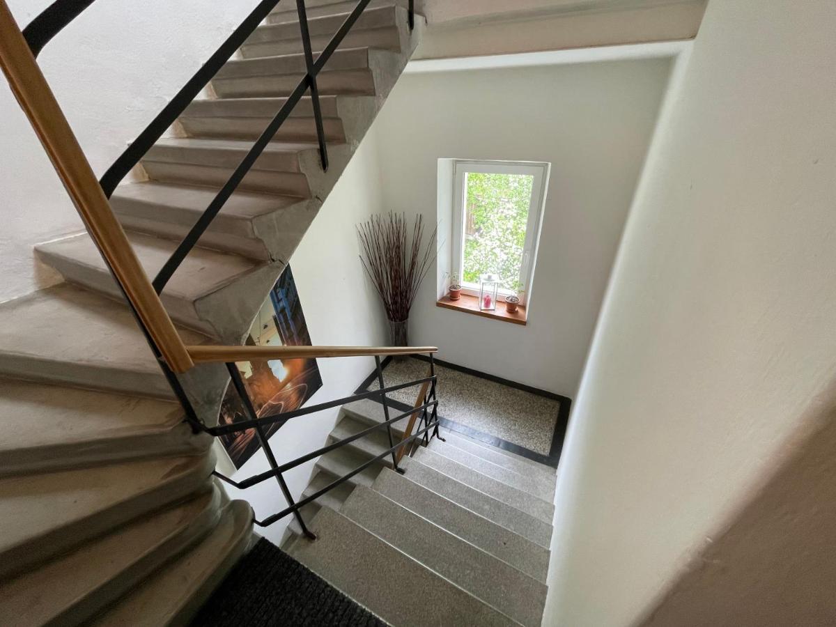 Apartmany Polska 12 Olomouc Buitenkant foto