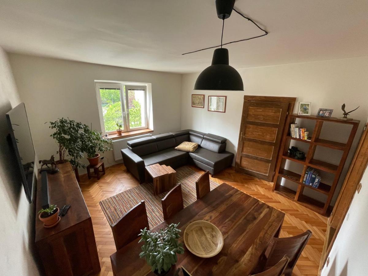Apartmany Polska 12 Olomouc Buitenkant foto