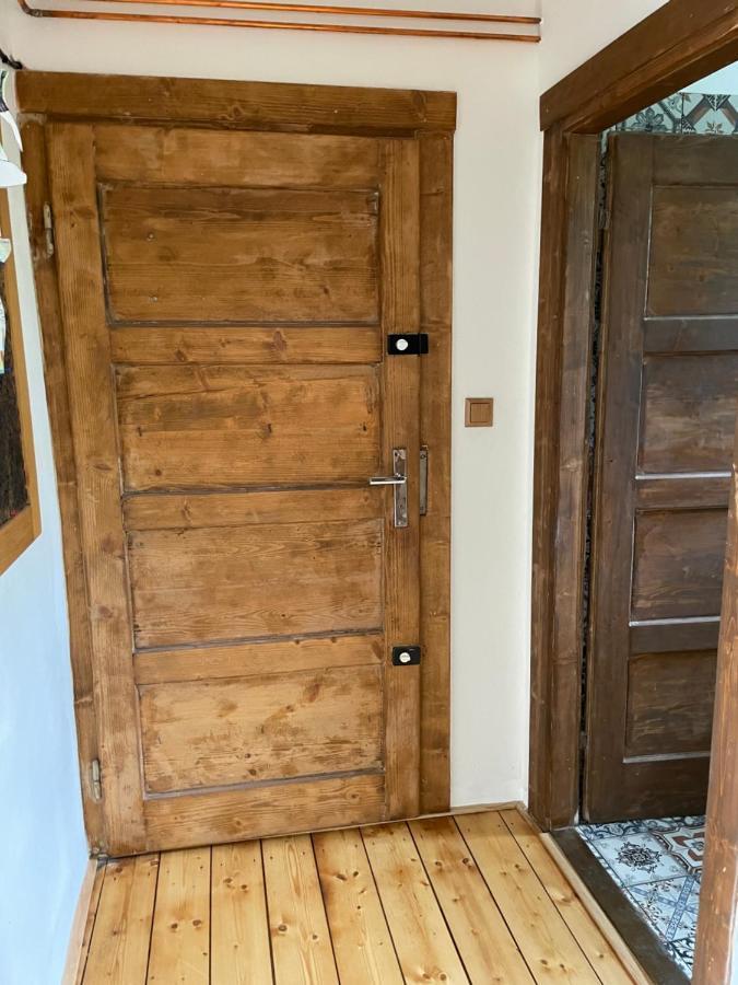 Apartmany Polska 12 Olomouc Buitenkant foto