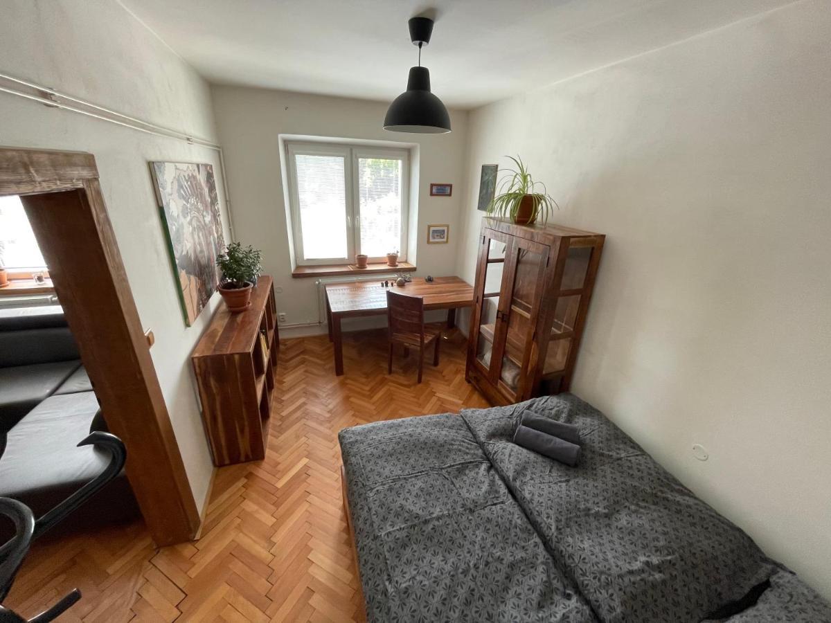 Apartmany Polska 12 Olomouc Buitenkant foto