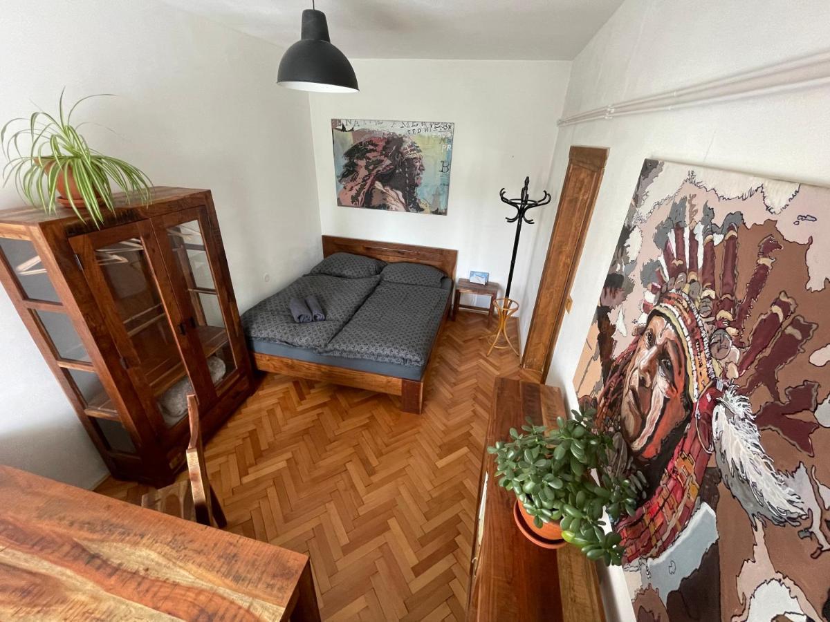 Apartmany Polska 12 Olomouc Buitenkant foto