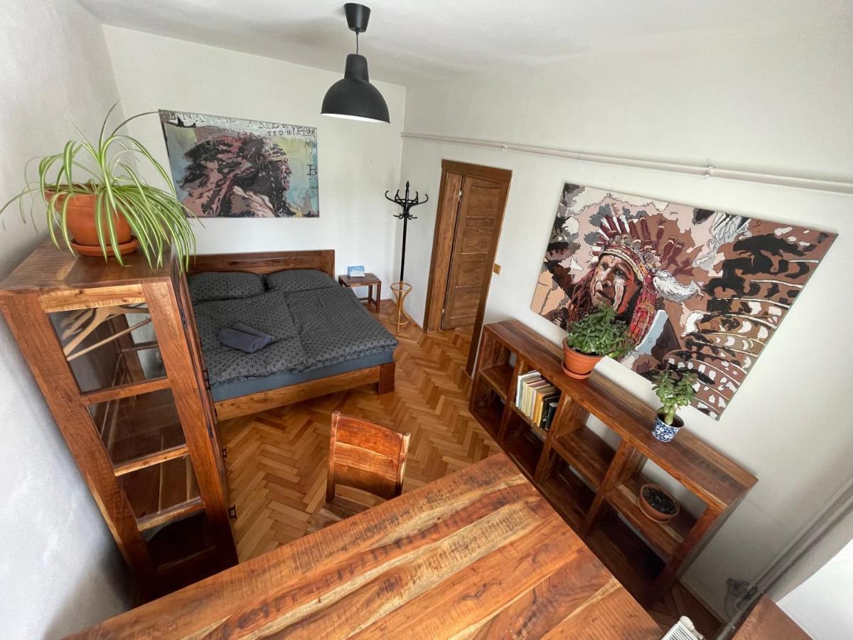 Apartmany Polska 12 Olomouc Buitenkant foto