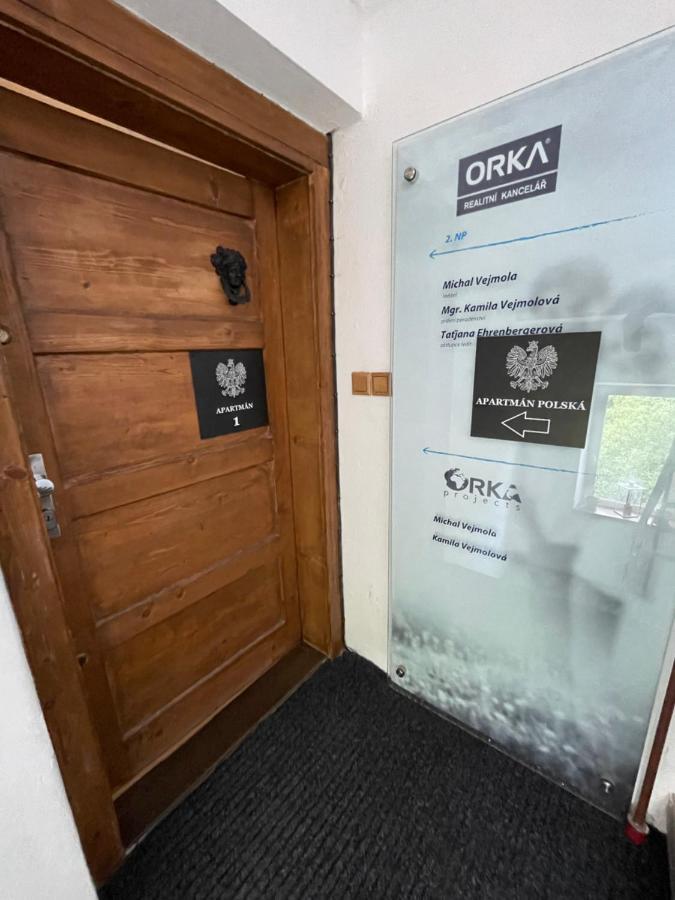 Apartmany Polska 12 Olomouc Buitenkant foto