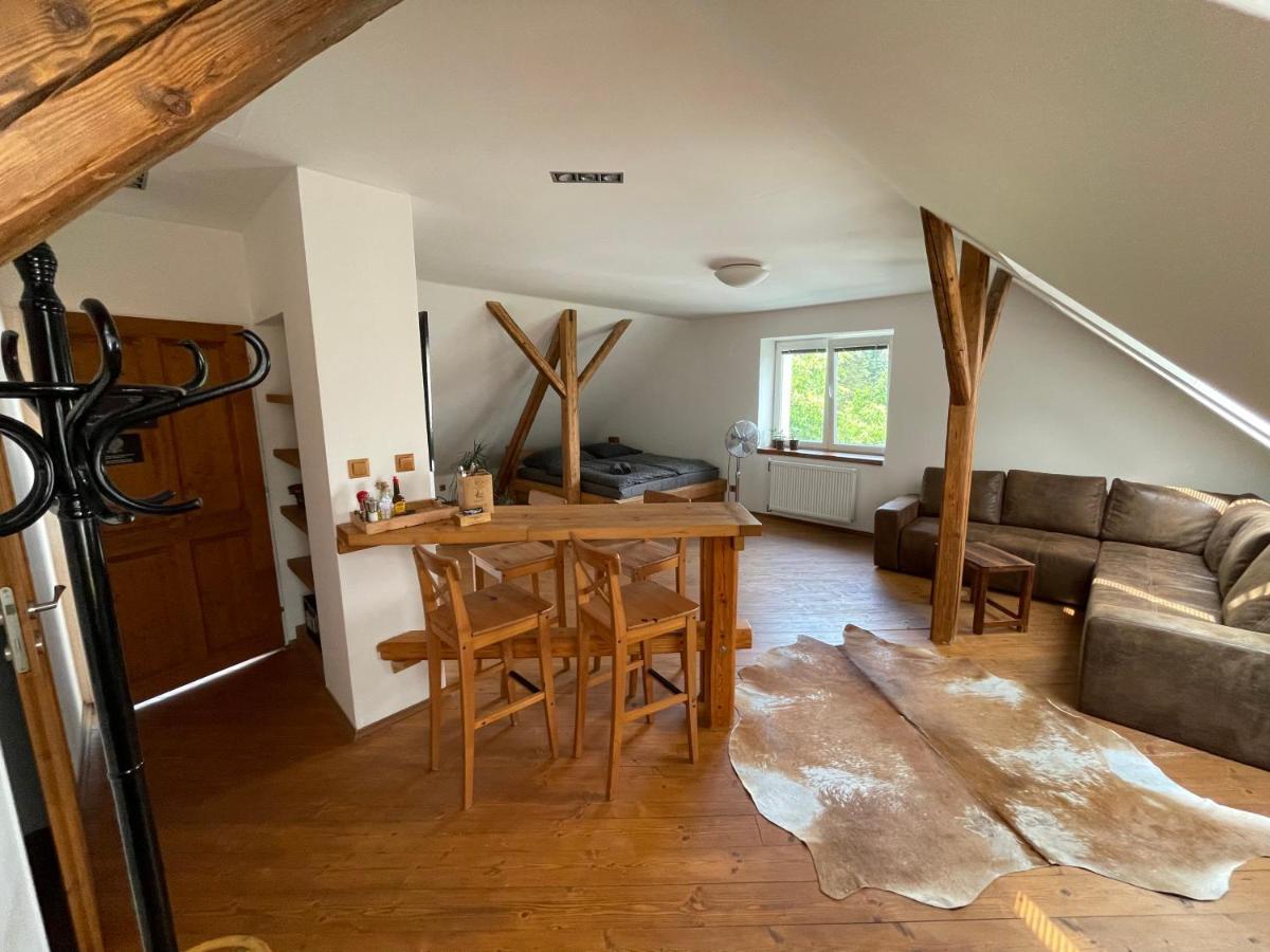 Apartmany Polska 12 Olomouc Buitenkant foto